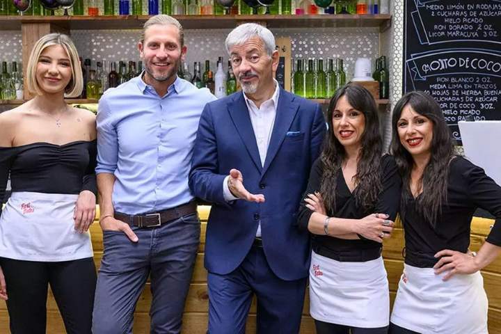 'First Dates' ya prepara el programa especial de San Valentín en Telecinco